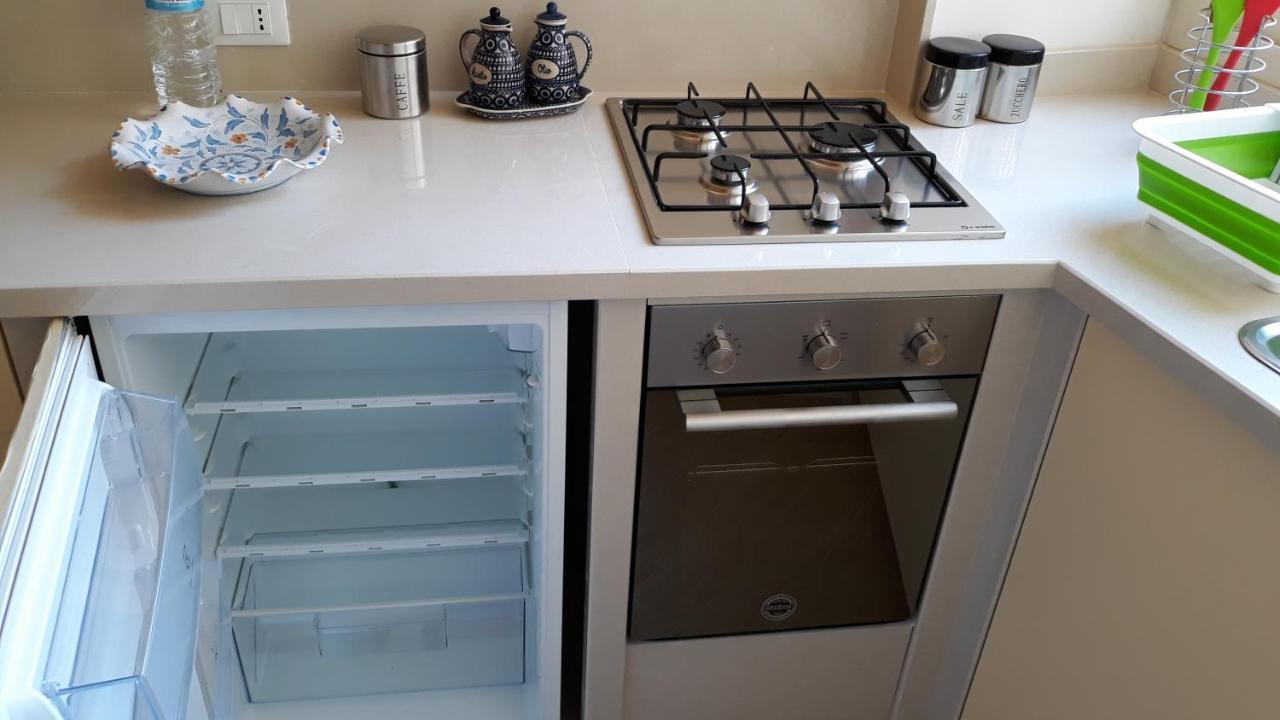 Kosie - Il Comfort Di Stile Con 2 Bagni Ξενοδοχείο Παλέρμο Εξωτερικό φωτογραφία